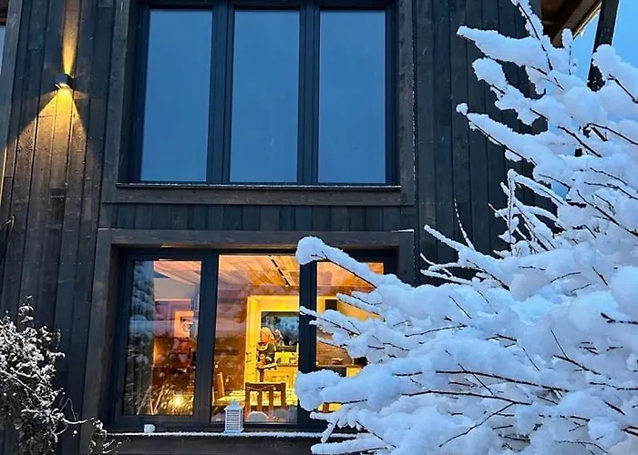 8 Etoiles シャレー シャモニー