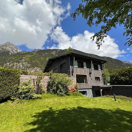 8 Etoiles شاليه *